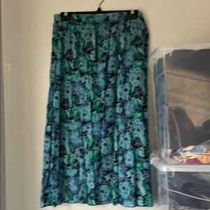 Blue and Green Pleated A-Line Midi Skirt